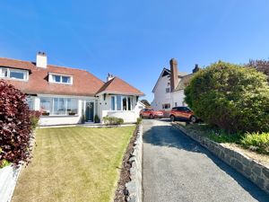 Photo 36- click for photo gallery